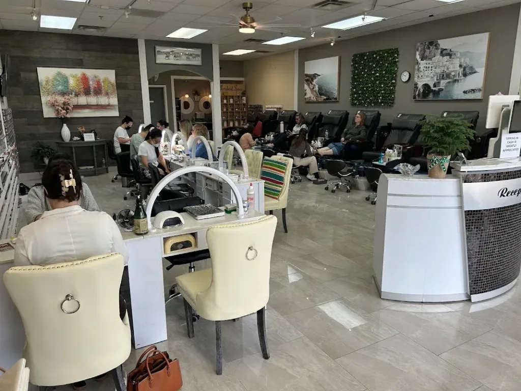 La Mer Nails & Spa — Nail salon in Wilmington